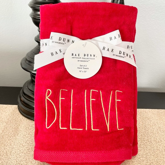 🆕Rae Dunn Set of 2 BELIEVE Hand Towels - Picture 6 of 6